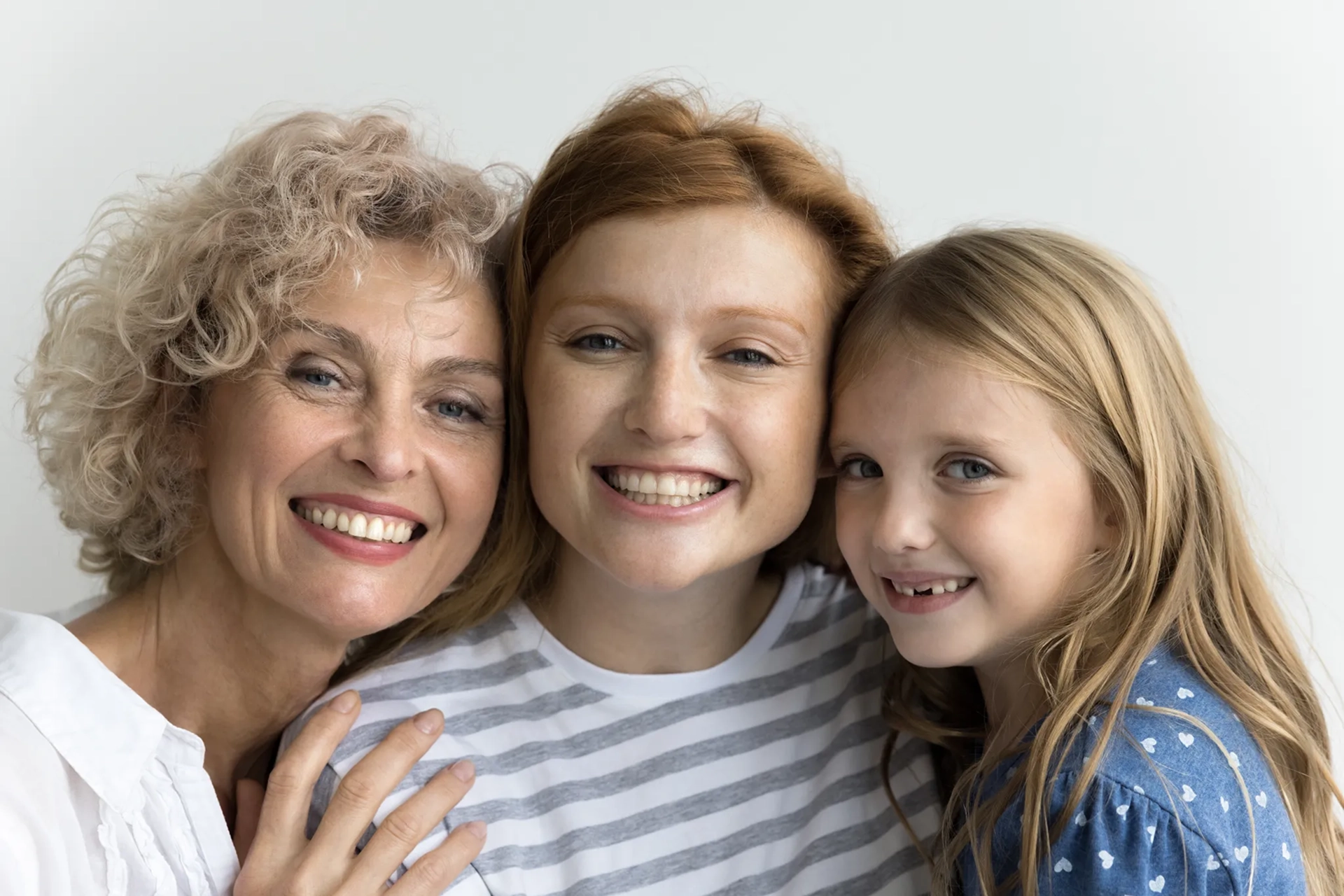 How a Family Dental Clinic Can Help Prevent Common Dental Problems